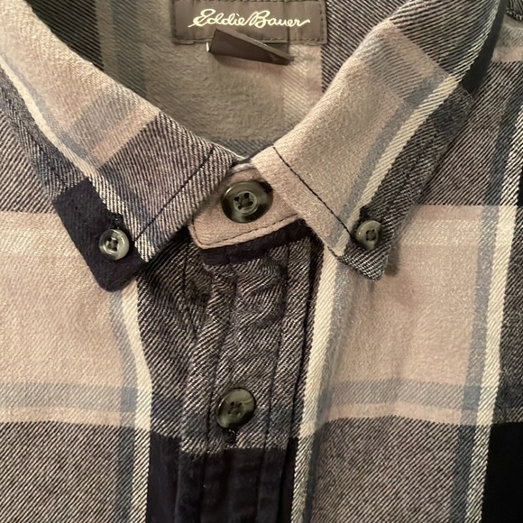 Checkered Flannel Button Down Shirt - Picture 5 of 5